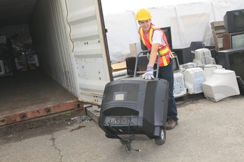 Recycling and disposal of construction waste in Erith